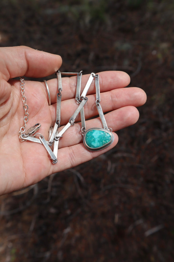 
                  
                    Load image into Gallery viewer, Perennial Choker Necklace
                  
                
