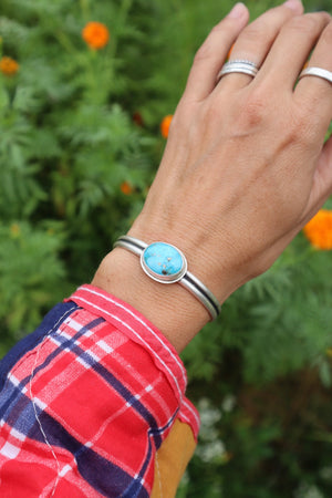 
                  
                    Load image into Gallery viewer, Carico Lake Turquoise Cuff
                  
                