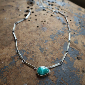 
                  
                    Load image into Gallery viewer, Perennial Choker Necklace
                  
                