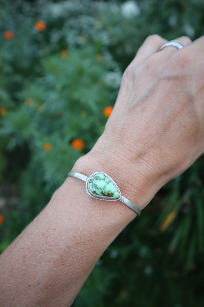 
                  
                    Load image into Gallery viewer, Verde Valley Turquoise Cuff
                  
                