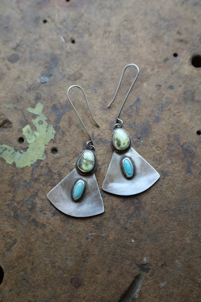 
                  
                    Load image into Gallery viewer, Palomino &amp;amp; Sonora Gingko Earrings
                  
                