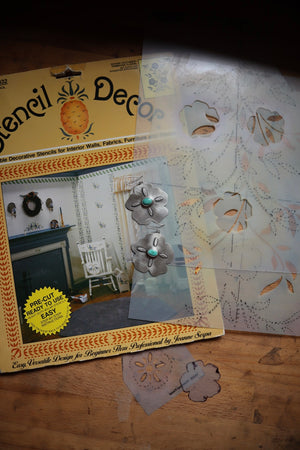 
                  
                    Load image into Gallery viewer, Primrose Earrings
                  
                