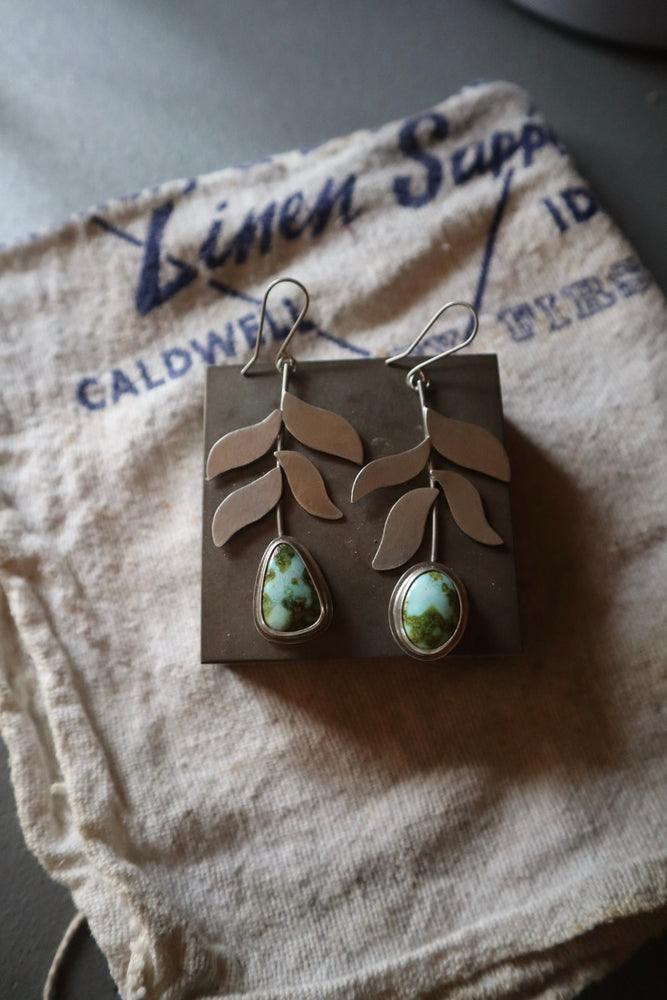 
                  
                    Load image into Gallery viewer, Zinnia Earrings
                  
                
