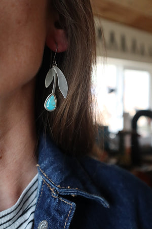 
                  
                    Load image into Gallery viewer, Tulip Earrings
                  
                